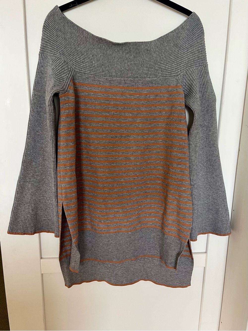 Anthropologie Elise Gray and Tan Off-the-Shoulder Striped Knit Sweater - Small